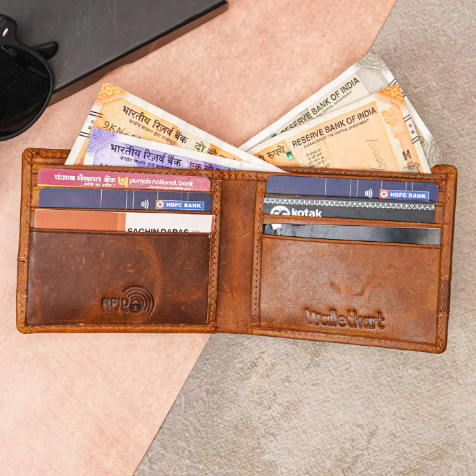 Customised Genuine Leather Men’s RFID Protected Wallet (STYLE ID #32) - Image 2
