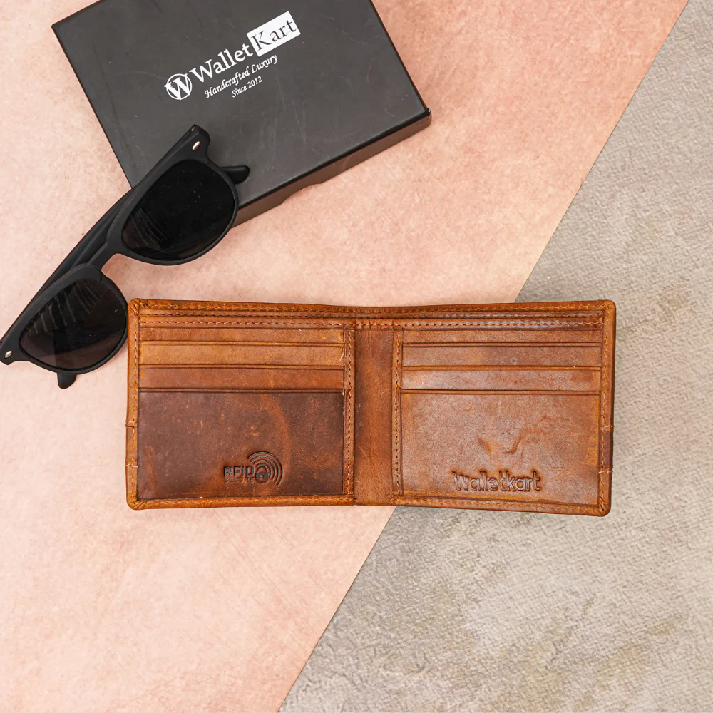 Customised Genuine Leather Men’s RFID Protected Wallet (STYLE ID #32) - Image 3