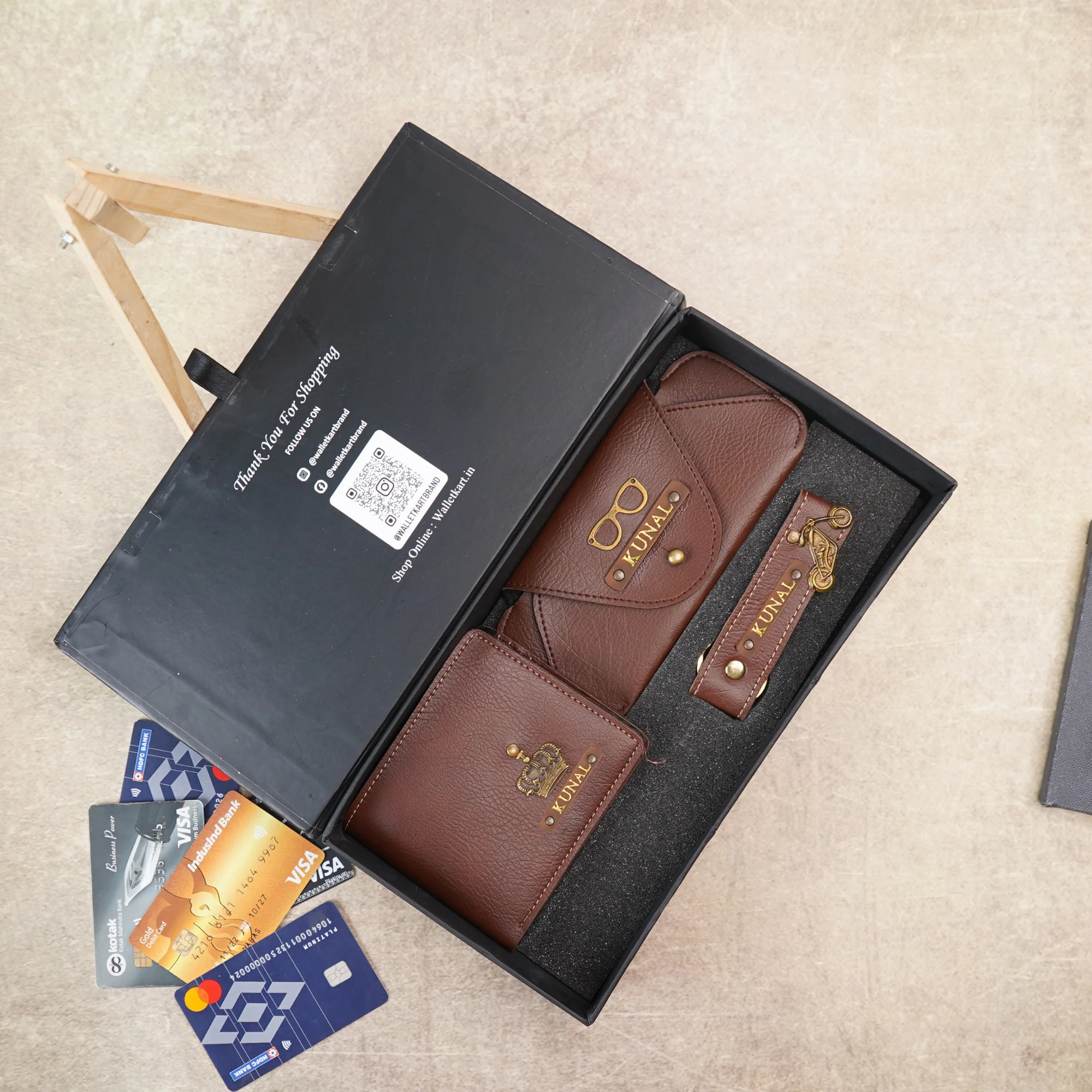 Personalised 3-in-1 Leather's Wallet, Eyewear Case & Keychain with Golden Foil Name Strip & Charm For Boyfriend, Husband & Father On Birthday and Anniversary - Image 6