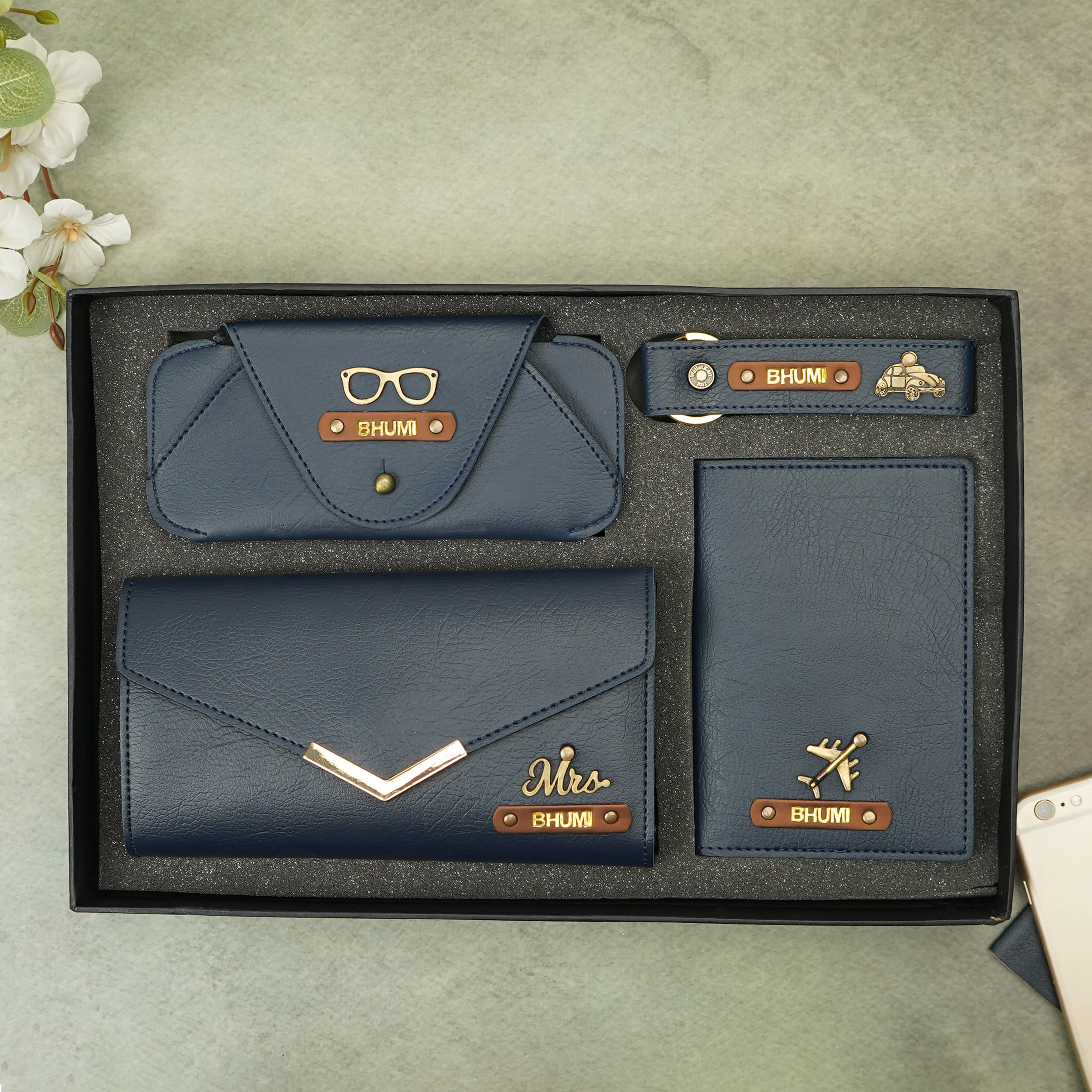 Perfect Personalized 4 in 1 Gift for Her – Clutch, Keychain, Passport Holder & Eyewear Case with Name & Charm - Image 6