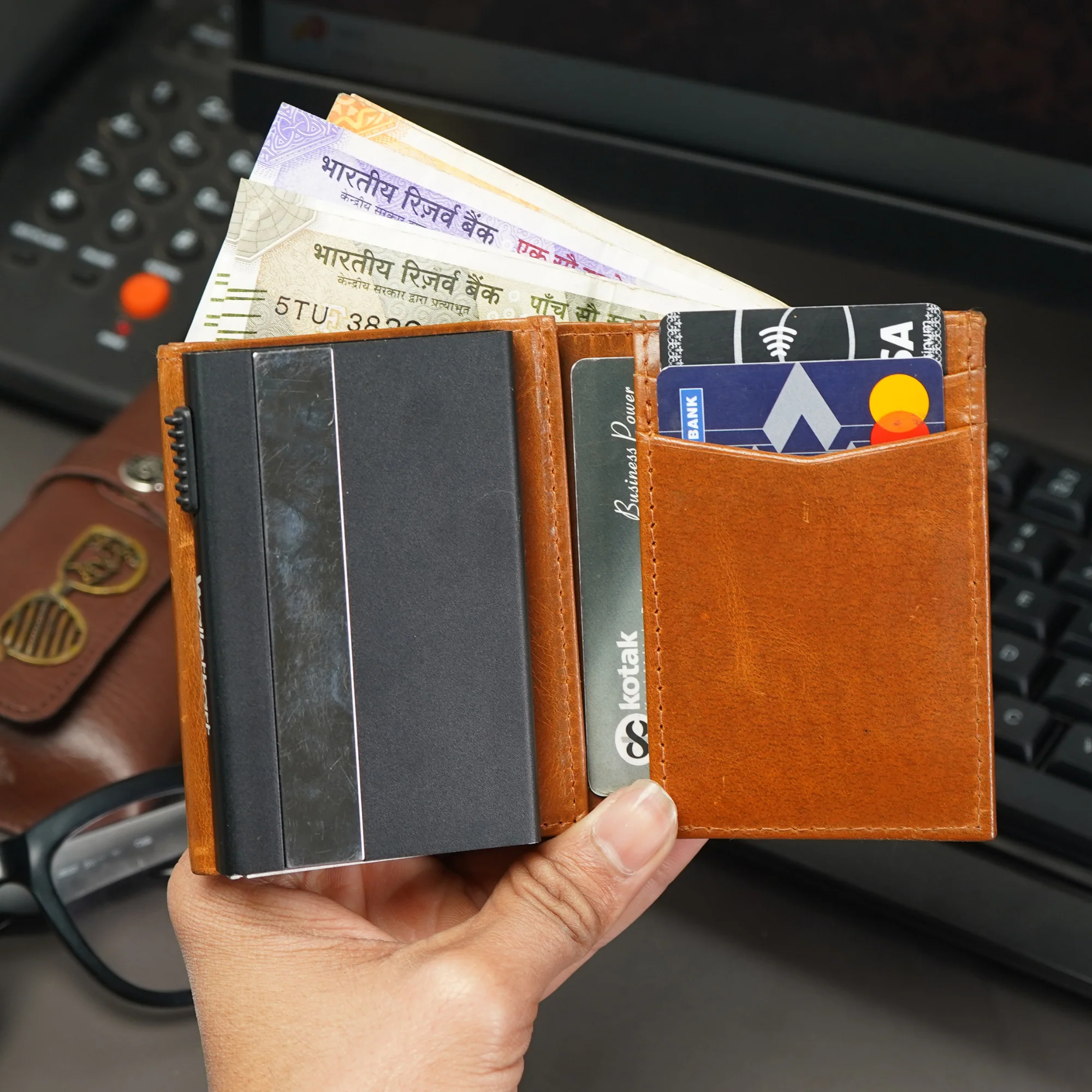 Elegant Genuine Leather Men's Metal Card Holder – Perfect for Professionals (STYLE ID #26) - Image 11