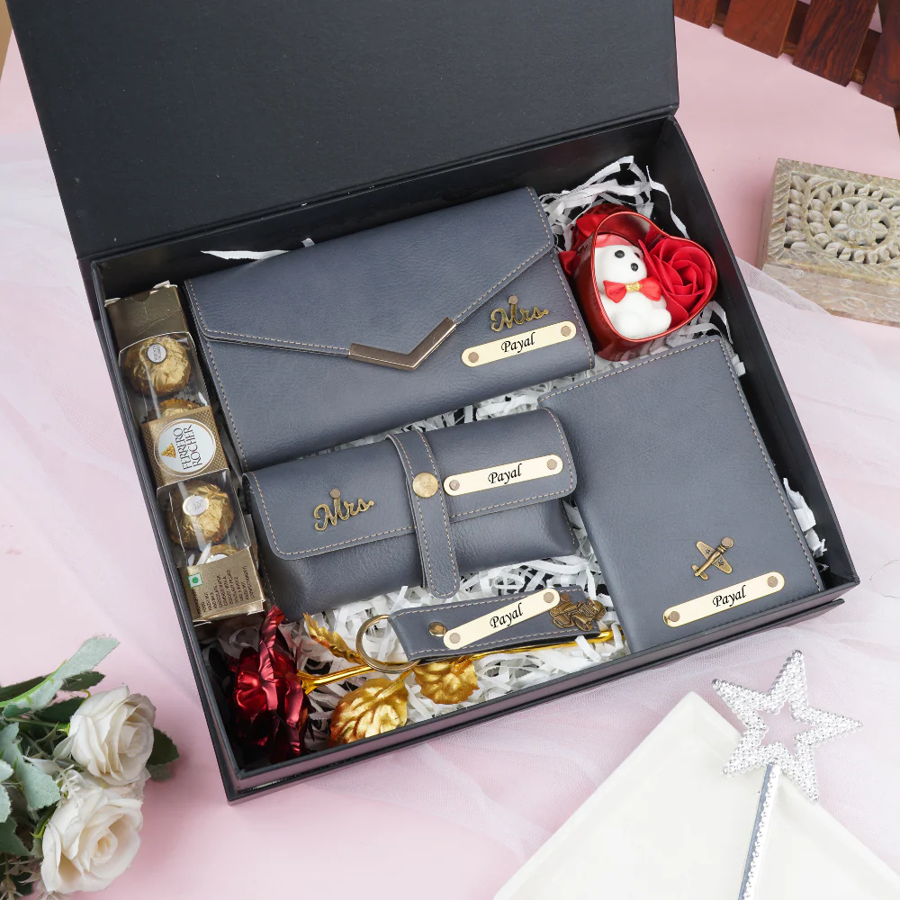 Personalized Women’s 7-in-1 Clutch Combo Gift for Wife or Girlfriend – Perfect for Birthdays & Anniversaries - Image 6