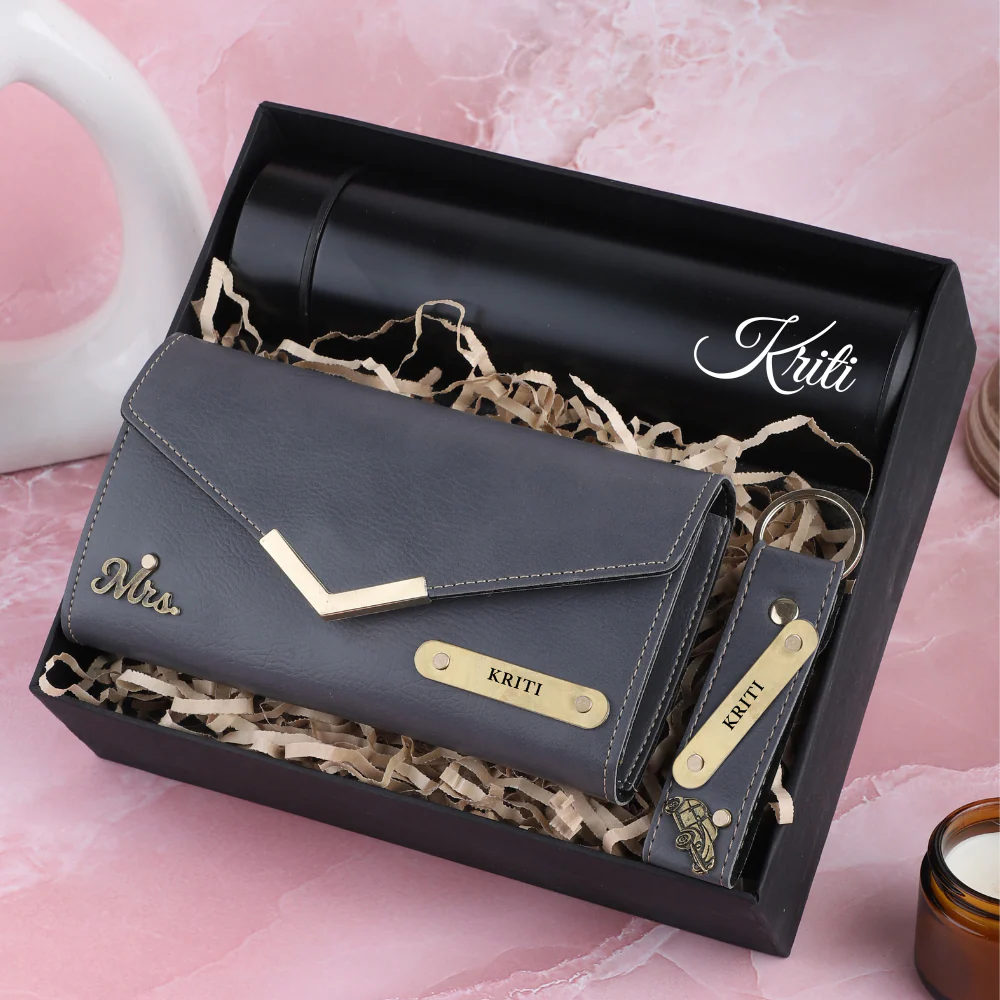 Exclusive Custom gift set for Wife / Girlfriend | Clutch Keychain and Bottle Set for Women | Thoughtful Gift for Loved Ones - Image 7