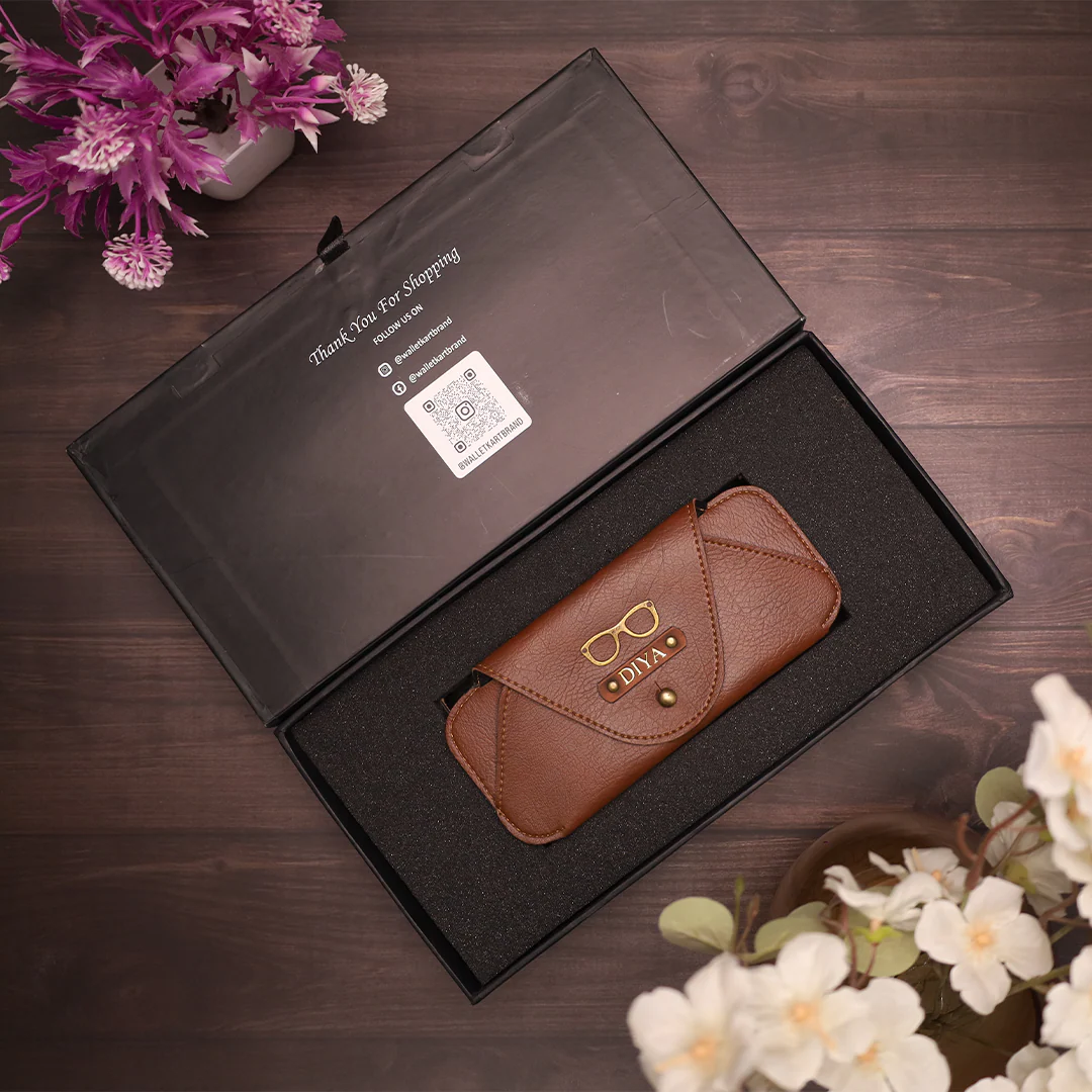 Customized Leather Eyewear Case with Name and Charm - Image 7