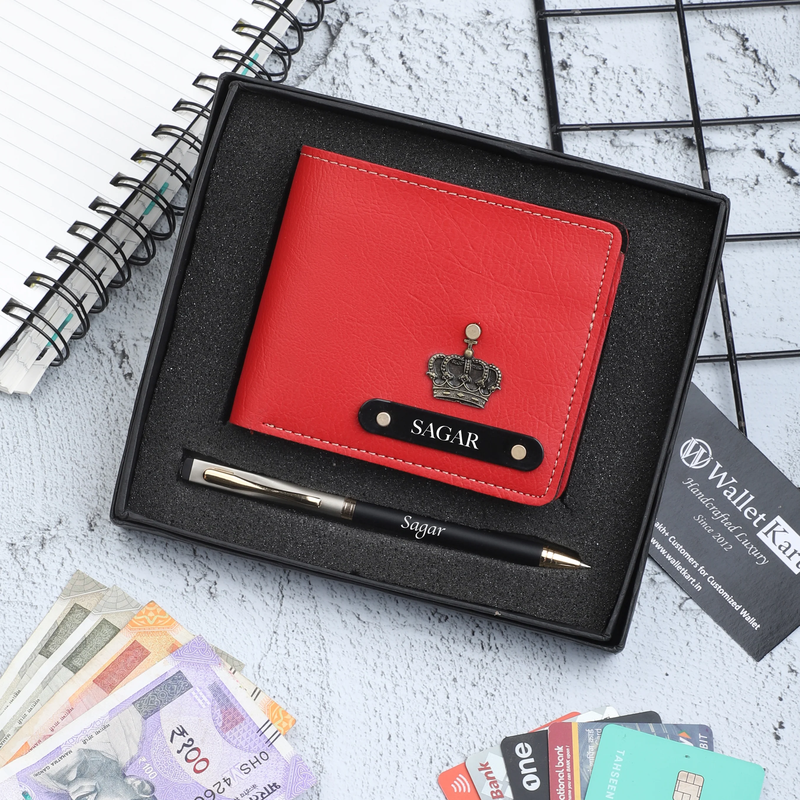 Personalized Leather Men's Wallet with name & Pen Set for Him - Image 9