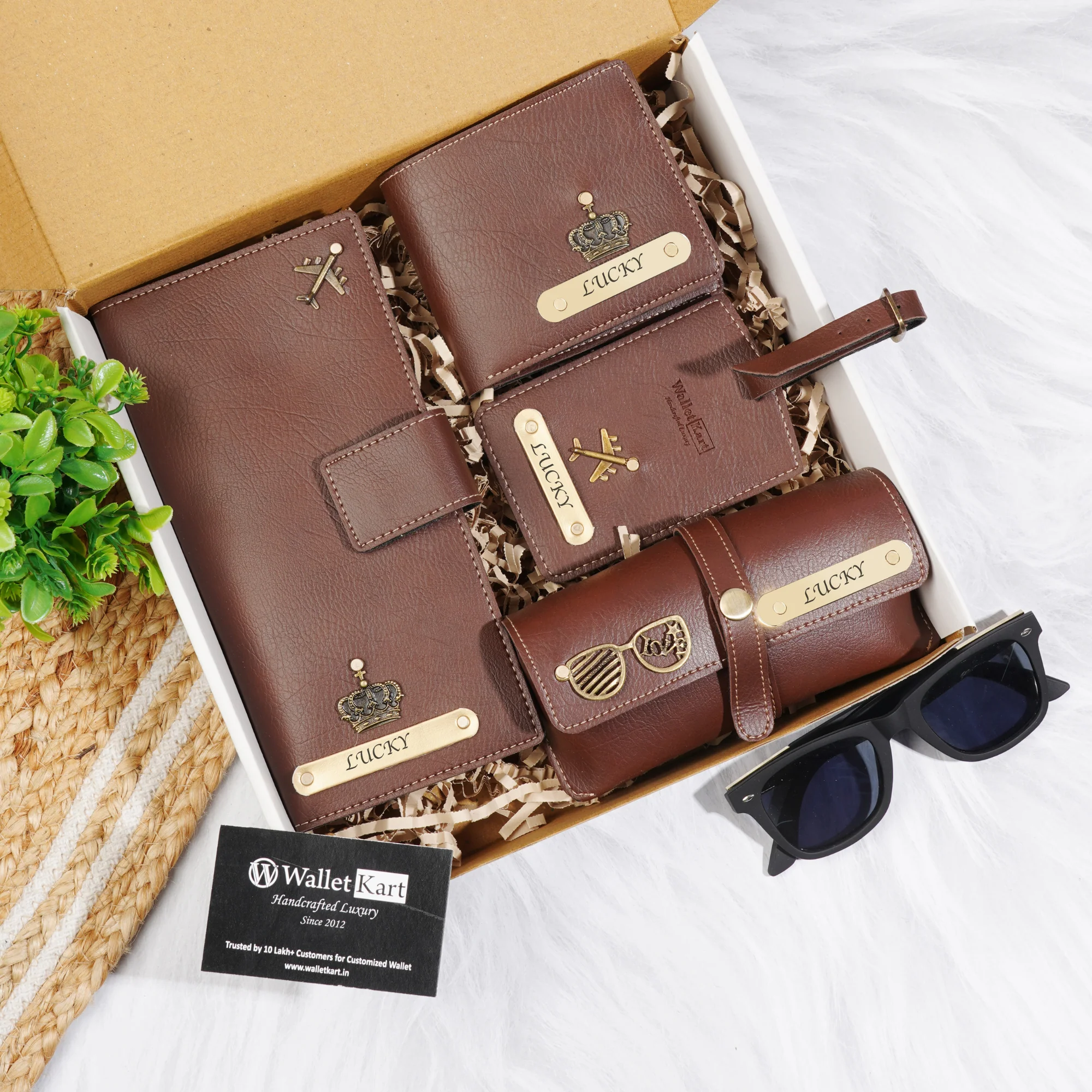 Personalised 4-in-1 Leather ’s Wallet, Luggage Tag, Eyewear Case & Travel Wallet with Engraved Golden Plate With Name and Charm For Boyfriend, Husband & Father On Birthday and Anniversary - Image 4