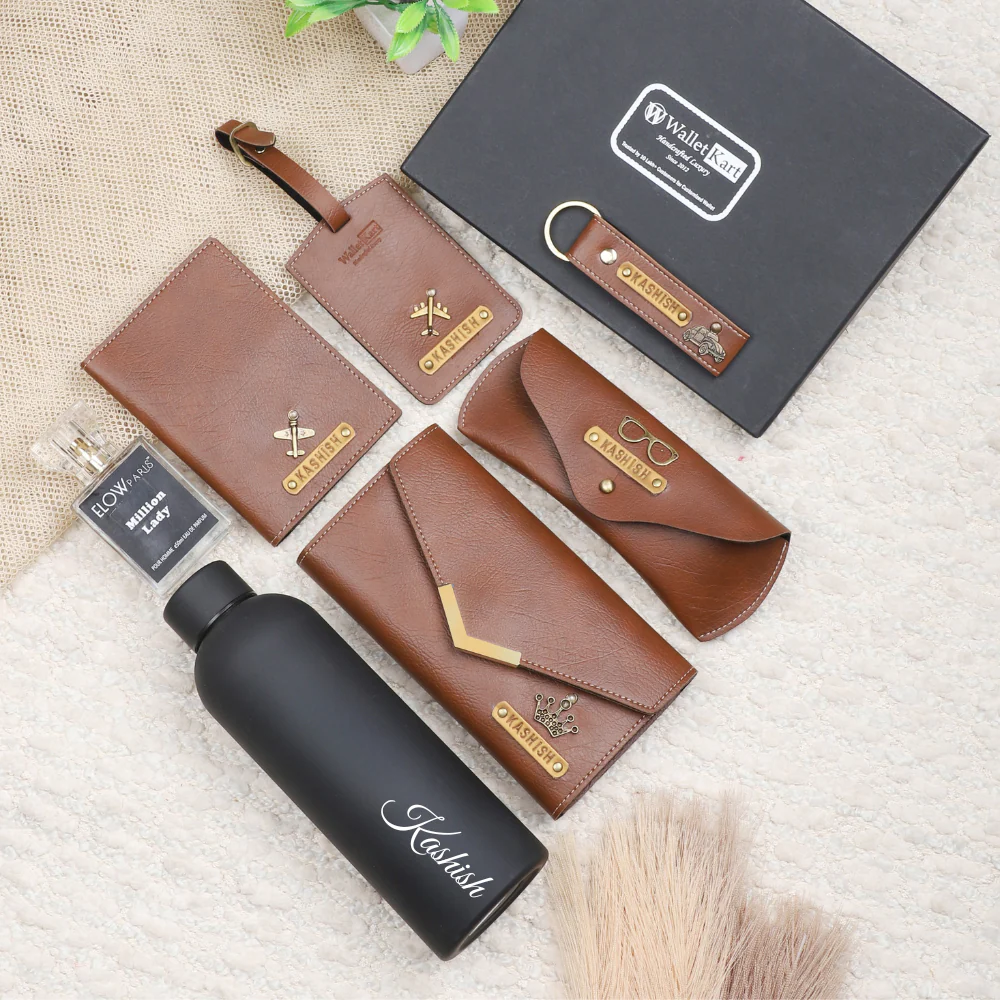 Elegant 7-in-1 Personalised Gift Set for Her | Romantic Gifts for Wife Girlfriend with Name & Charm