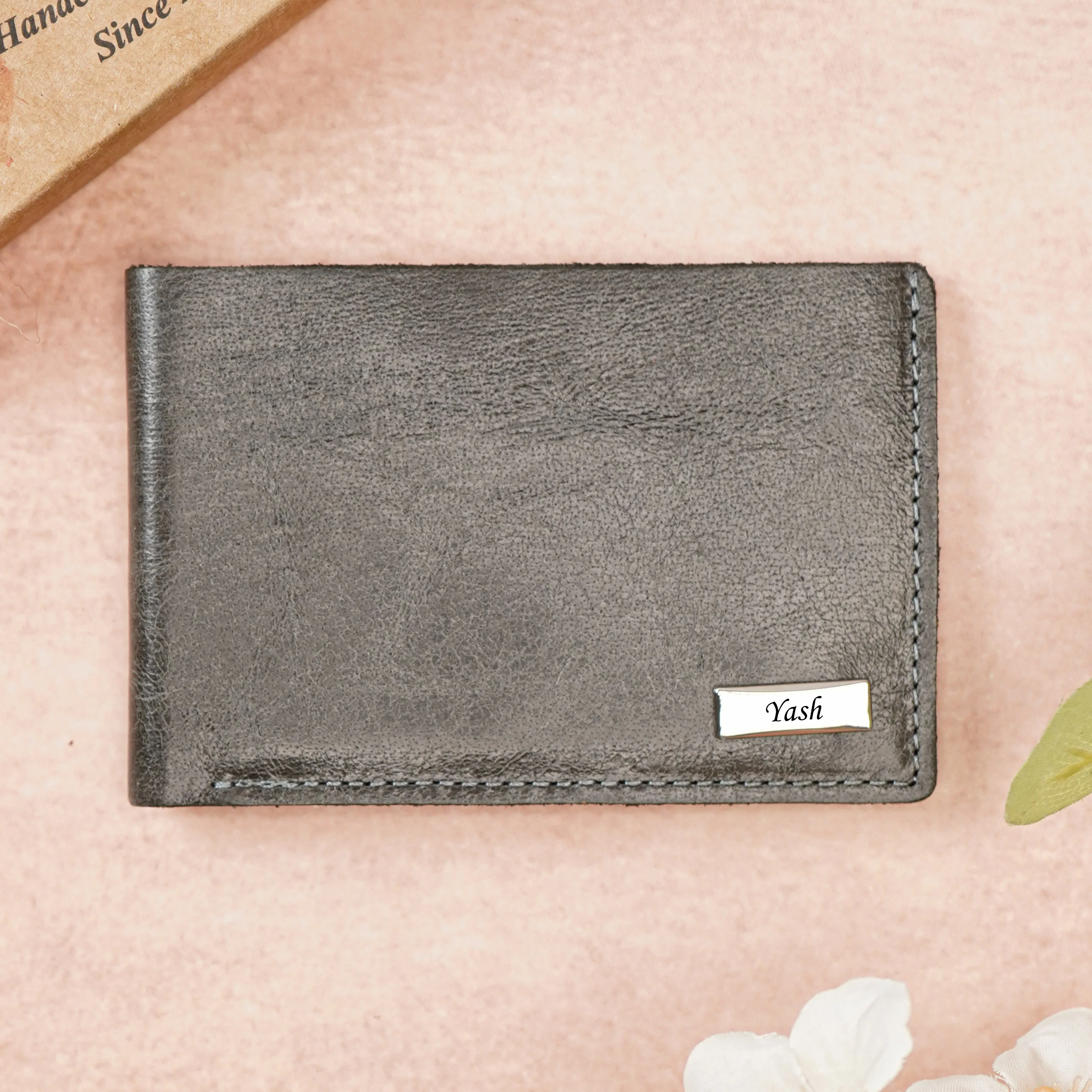 Premium Handmade Genuine Leather Men's Wallet with Name Engarved on metal Plate (STYLE ID #29) - Image 4
