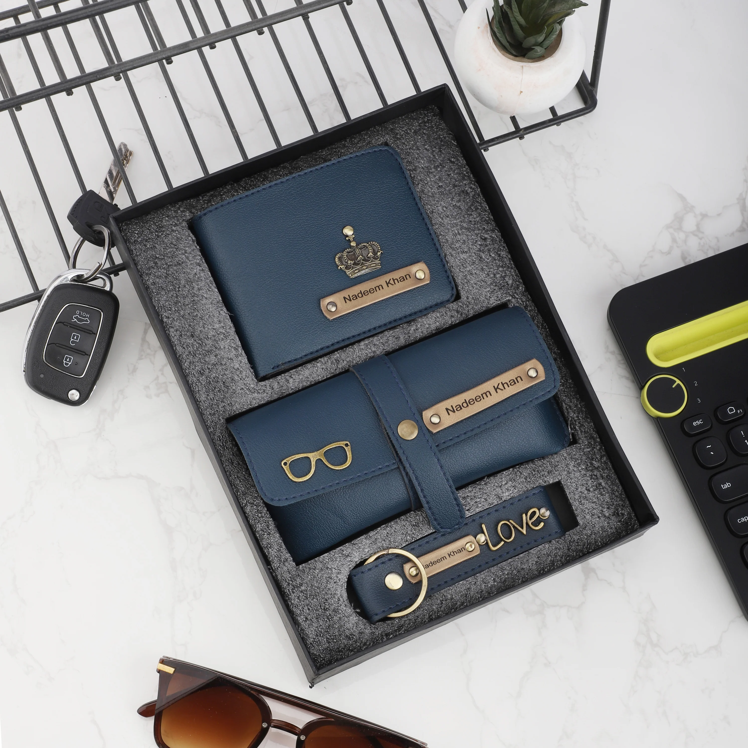 Personalized Men's Wallet, Keychain & Eyewear Case with Name & Charm - Image 7