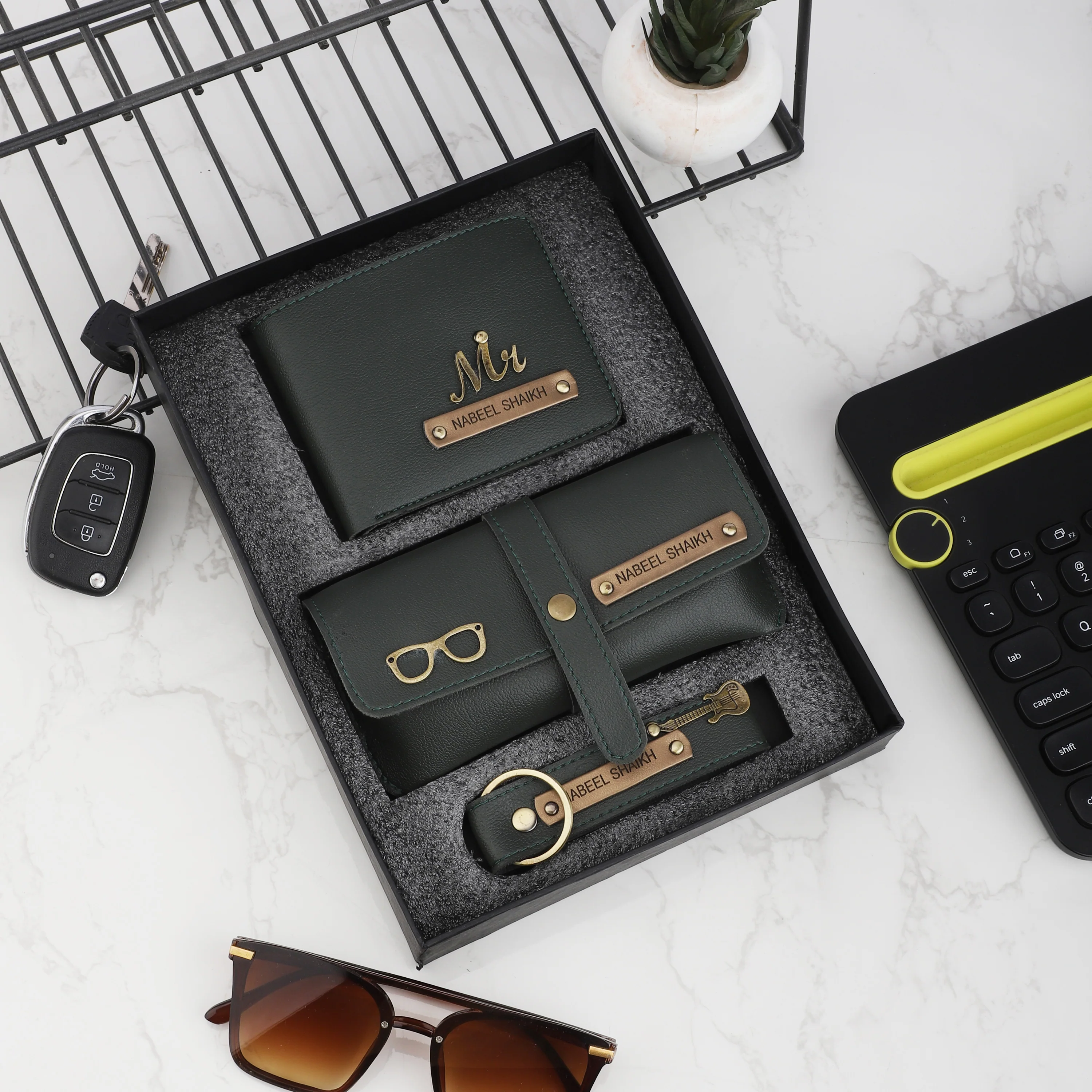 Personalized Men's Wallet, Keychain & Eyewear Case with Name & Charm - Image 8